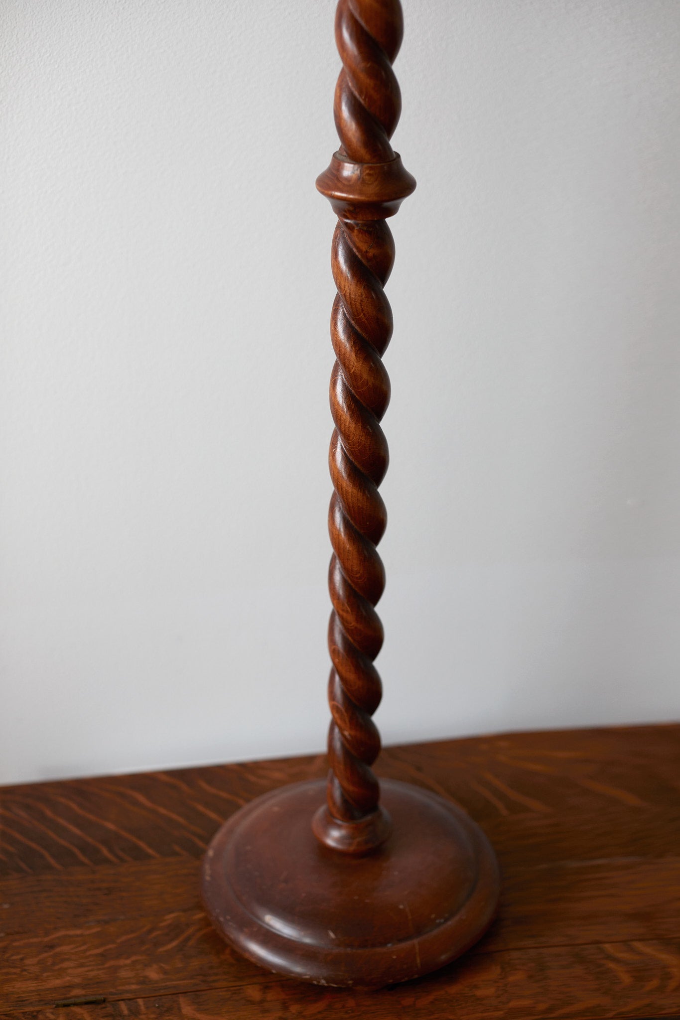 Vintage floor lamp in twisted wood